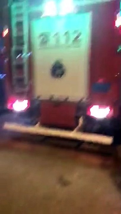 3اندلاع حريق بمبني سكني بمنطقة الحساوي ومشاركه 6 سيارات اسعاف