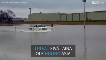 Tulva? Hanki lava-auto ja lähde vesilautailemaan!