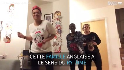Cette famille divertit internet avec une danse de Noël