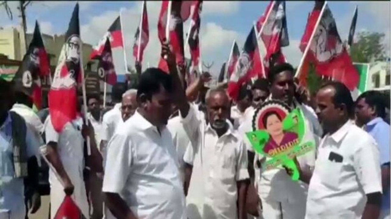 AIADMK cadres stage protests across Tamil Nadu over seat allocation