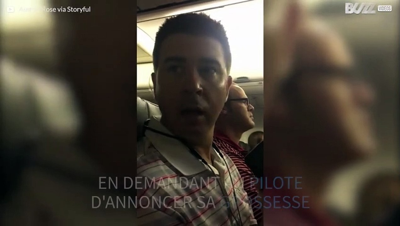 Il apprend qu'il va être papa en plein vol