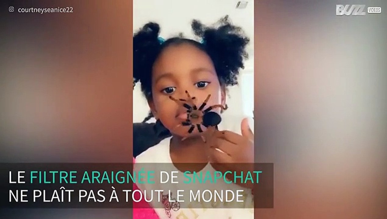 Une fillette perd la tête avec le filtre araignée de Snapchat