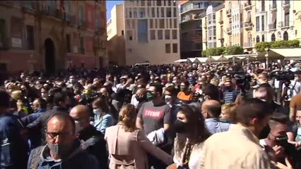El ultraderechista Abascal se da un baño de masas en Murcia en plena pandemia