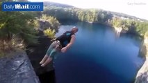 فيديو يحبس الانفاس مغامر ينفذ قفزة أسطورية من فوق جرف صخري