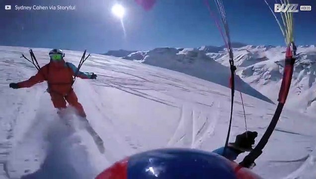 Speed-riding sulle montagne della Val-d'Isère, Francia