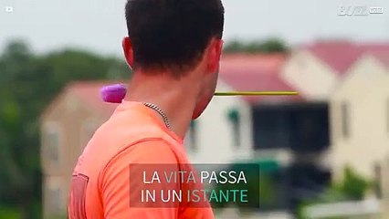 Come regalare un fiore a una donna con stile!