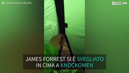 Alpinista si sveglia con una vista mozzafiato