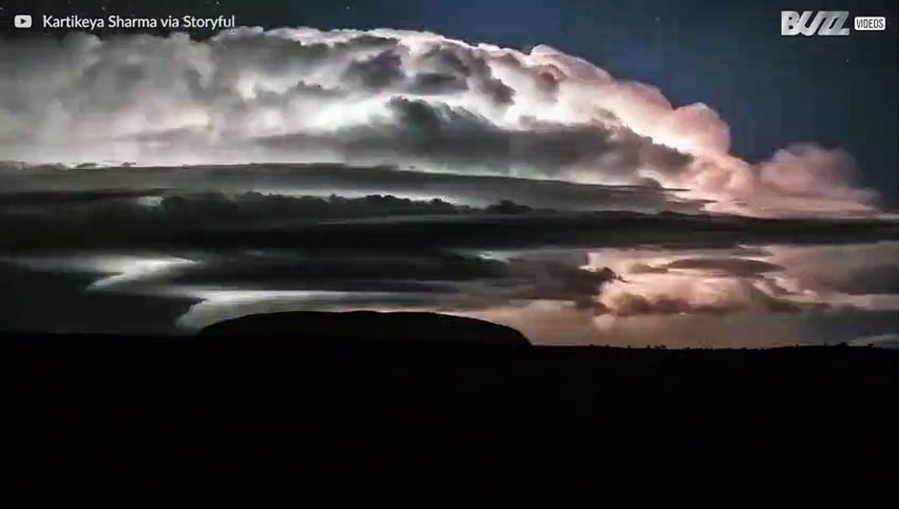 オーストラリアの雷雨のタイムラプス
