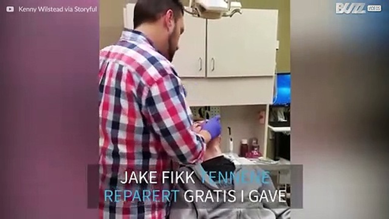 Far får nye tenner i gave!