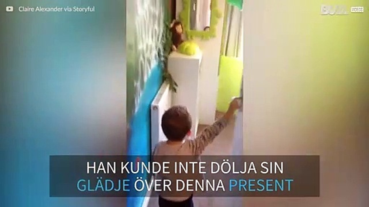 Barn som älskar sitt rum till universums slut