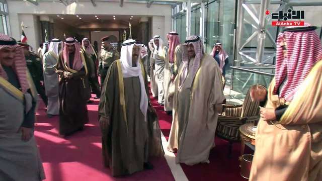 الأمير يصل إلى تركيا لترؤس وفد الكويت في قمة منظمة التعاون الإسلامي