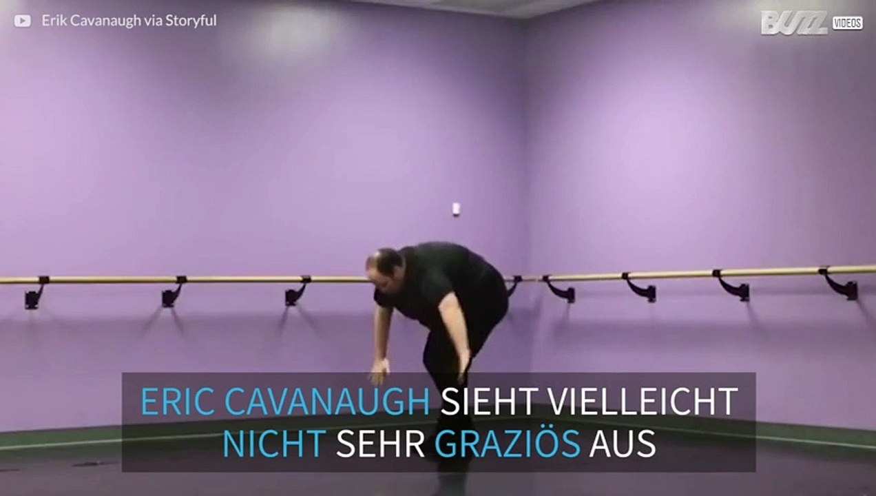 Schwerer Mann tanzt leicht wie eine Feder