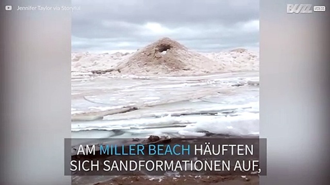 Seltsame Sandformationen sehen aus wie Vulkane