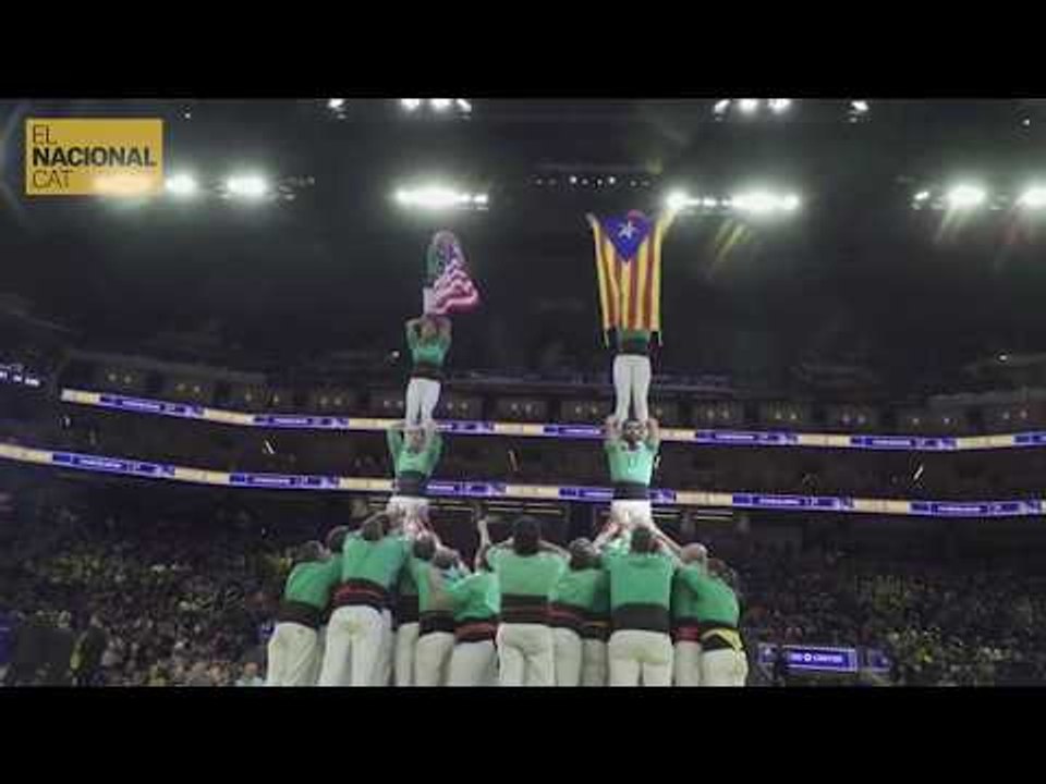 Els Castellers de Vilafranca porten l'estelada a l'NBA