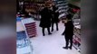 Son dakika haberleri! BURSA 2 kadının marketteki kavgası, güvenlik kamerasında---