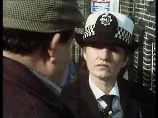 Juliet Bravo S01 E01 Shot Gun