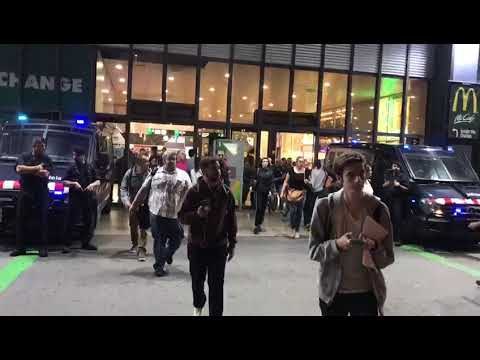 La policia blinda l'estació de Sants les hores prèvies a la sentència
