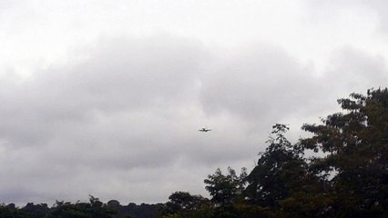 Boeing 737-800 PR-GOP na aproximação final antes de pousar em Manaus vindo de Belém do Pará