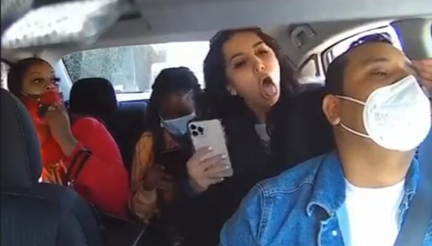 Un chauffeur Uber agressé parce qu'il a demandé à ses clientes de mettre leur masque