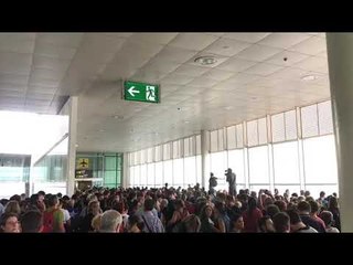 Aeroport, col·lapsat per la resposta a la sentència