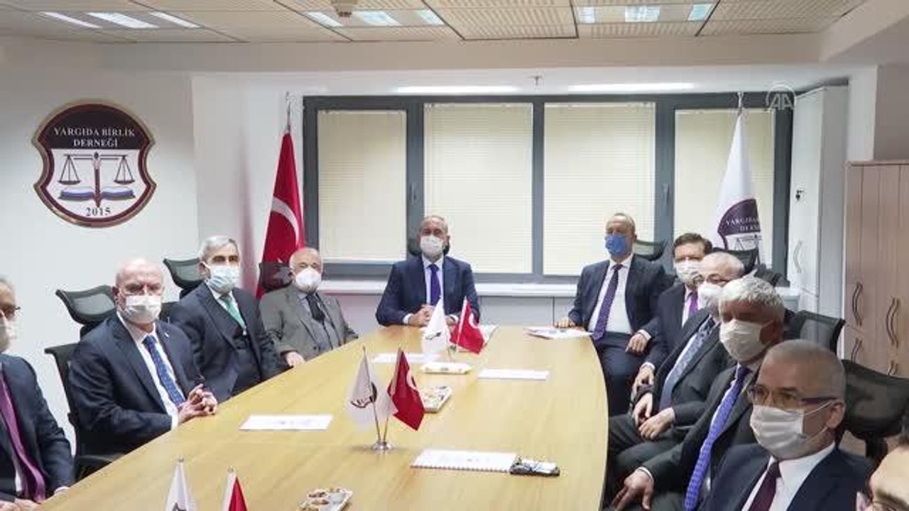 Adalet Bakanı Gül, Yargıda Birlik Derneğini ziyaret etti