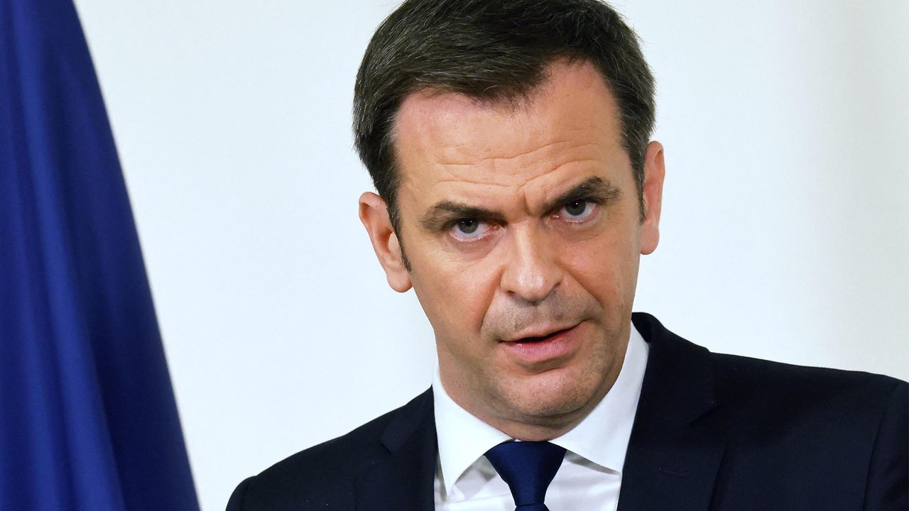 Covid-19 :  des «dizaines, voire centaines» de patients franciliens pourraient être évacués, selon Véran