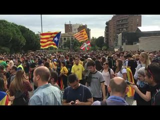 Ambient festiu a la Sagrada Família per la vaga
