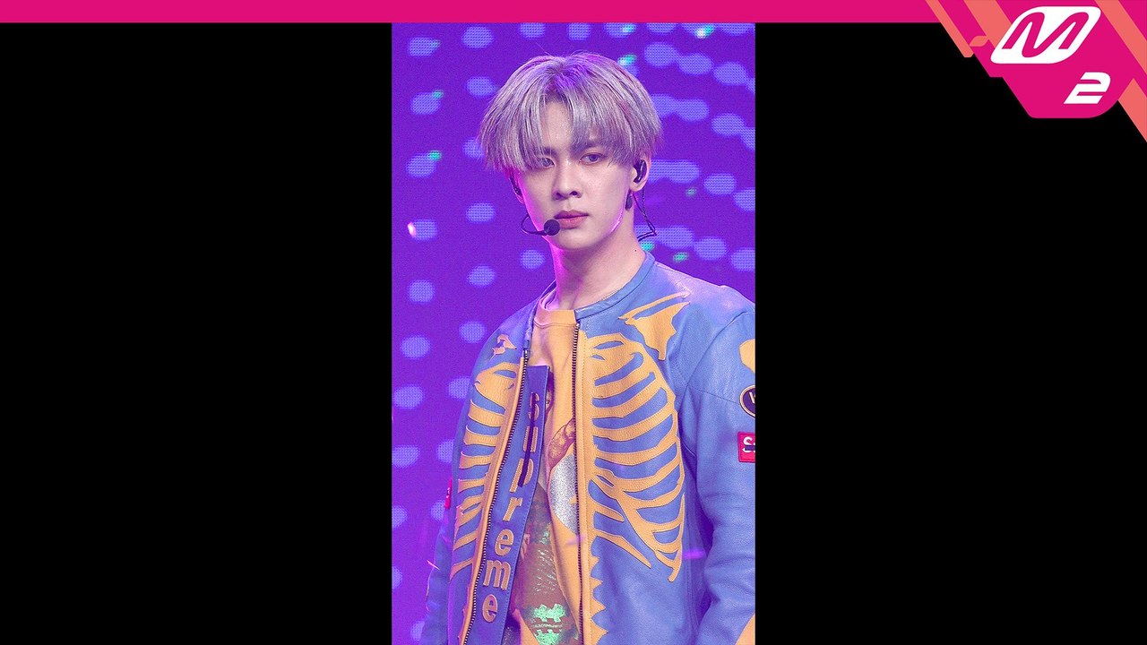 WayV 쿤 직캠 Kick Back