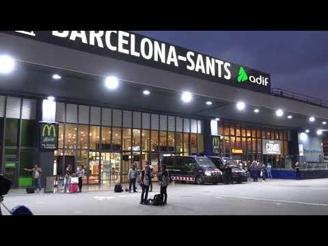 Els Mossos restringeixen els accessos a Sants per la manifestació dels CDR