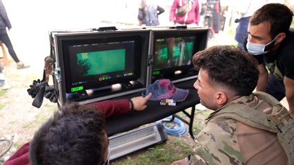 Enes Batur - Ayaz (Kamera Arkası)