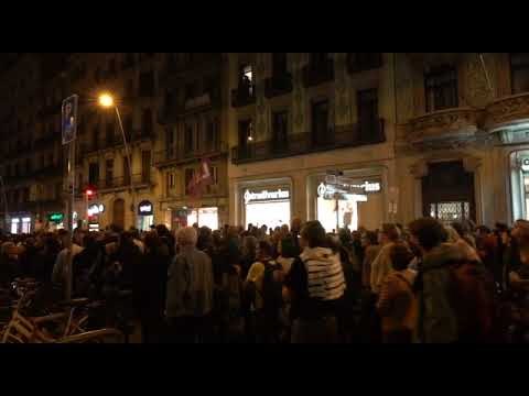 Crits de Buch dimissió i ERC, Pdecat la paciència s'ha acabat a la manifestació dels CDR