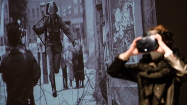 El Salto , icónica foto del Muro de Berlín, reconstruida en realidad virtual