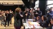 L'alcaldessa Ada Colau vota al centre cívic La Sedeta a l'Eixample de Barcelona