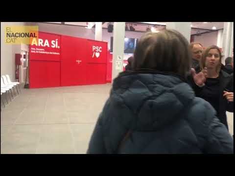 Arriben els primers militants a la seu del PSC