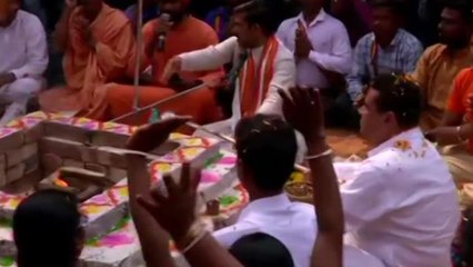 Jankinath Temple: Suvendu Adhikari participates in 'havan'