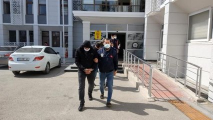 Sahte borsa ile 15 kişiyi dolandırdılar