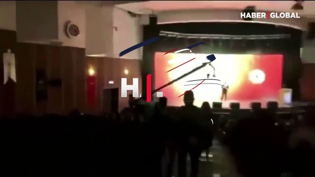 Ödül almaya giden Kerem Bürsin'e Bay J'den şoke eden sözler! Ünlü oyuncu salonu terk etti