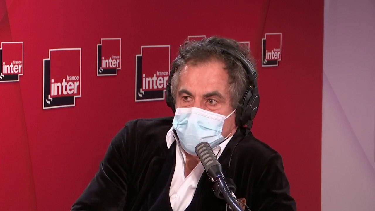 Étienne Klein : "Quand il s'agit de science, toutes les opinions ne sont pas équivalentes. Vous avez le droit de dire que vous ressentez que la Terre est plate, ça n'empêche pas qu'elle soit ronde."