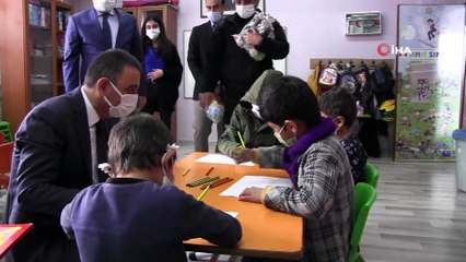 21 yıl önce kaymakam olarak görev yaptığı ilçeyi, bu kez vali olarak inceledi