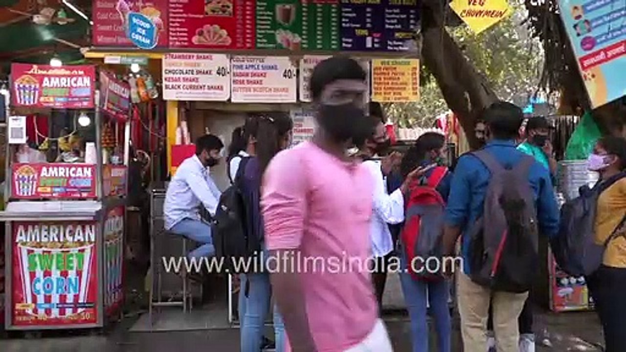 Papri chaat street food stalls at Sarojini Nagar Market _ Hungry shoppers ignore hygiene