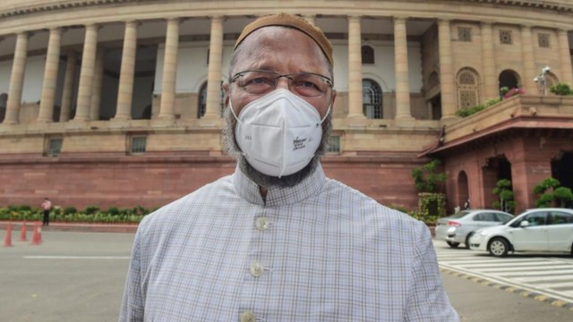 AIMIM Owaisi targets Yogi Govt, Mohsin Raza hits back