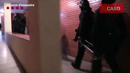 Cae un clan familiar de cocaína y marihuana en Sants