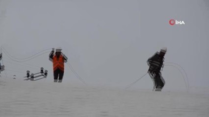 DEDAŞ ekipleri zoru başardı: 3 bin metre yükseklikte, kalınlığı 7 metreyi bulan karda arızayı giderdiler