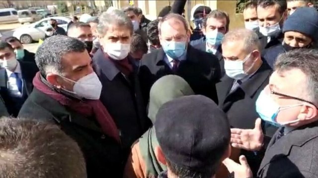 CHP’li Gürsel Erol ile AKP’li komisyon üyesi arasında ‘konut’ tartışmasI