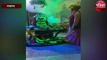 मनकामेश्वर मंदिर में हुई शिव की आरती