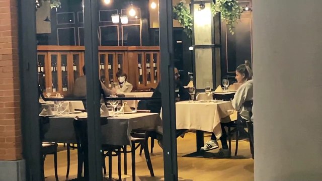 Mónica Hoyos hace oídos sordos a las advertencias sobre su novio