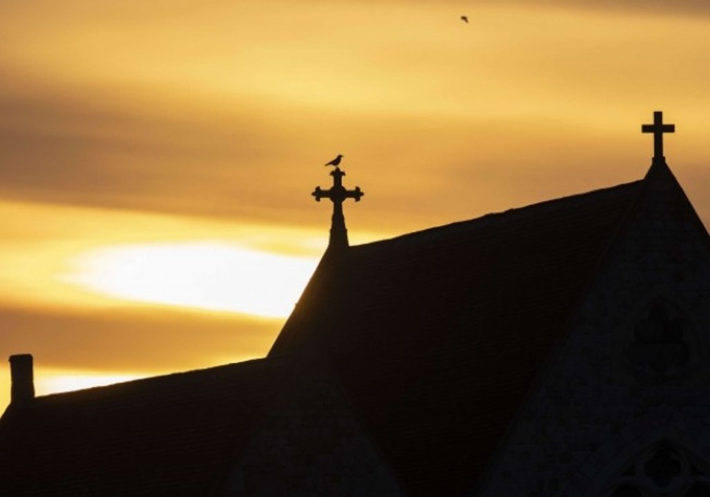 Des féministes anticapitalistes profanent et vandalisent l’église Saint-Leu-Saint-Gilles à Paris