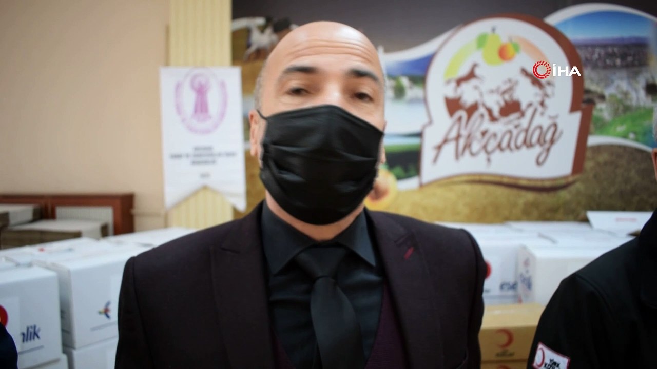 Türk Kızılay'ından Akçadağ'daki esnafa gıda yardımı