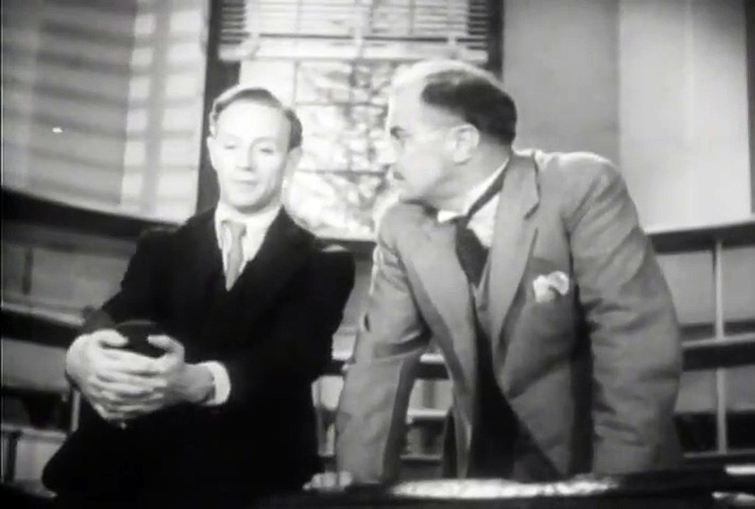 Of Human Bondage - Full Movie | Bette Davis, Leslie Howard, Frances Dee, Kay Johnson, Reginald Denny part 2/2