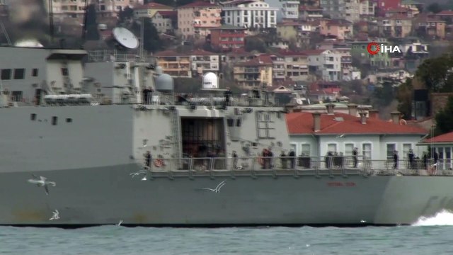 İspanya savaş gemisi İstanbul Boğazı’ndan geçti